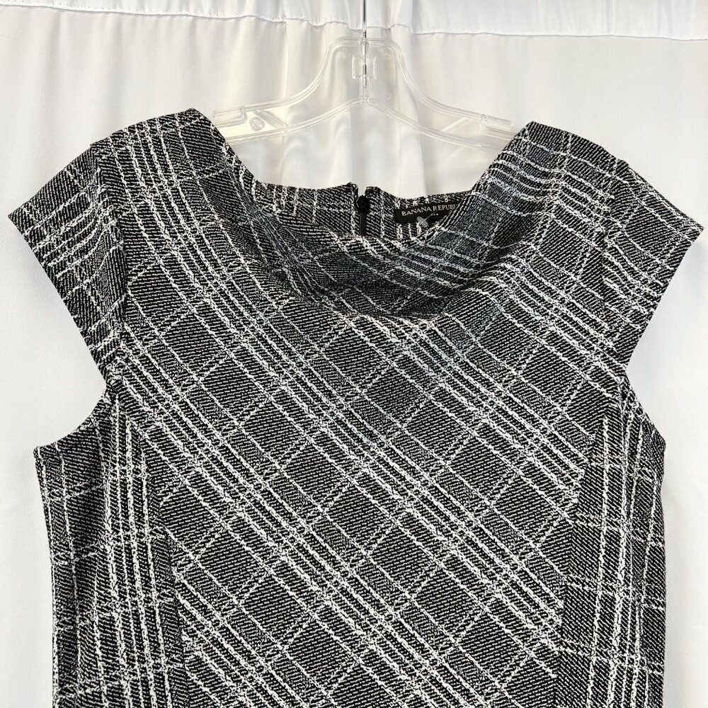 Banana Republic Womens Cap Sleeve Sheath Dress Black/White Plaid Size 8 Zip - Picture 3 of 9